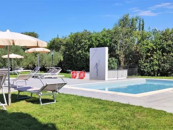 Traditional Holiday Home in Gambassi Terme With Bubble Bath - Havuz