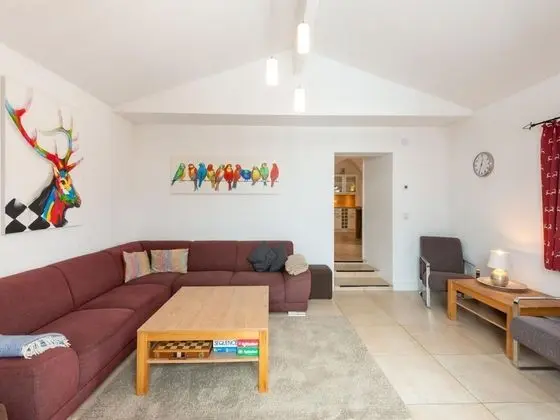 Traditional Holiday Home With Sauna in Niedernsill