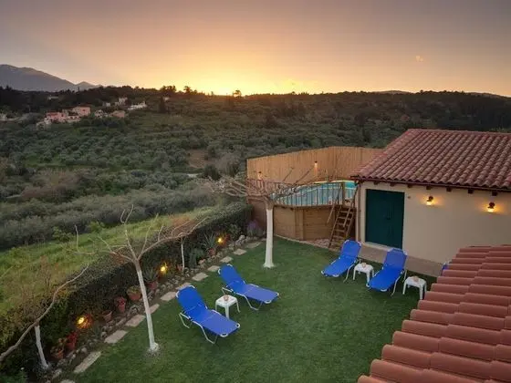 Traditional Ioannis Cottage...luxurious & Rustic With Ecological Heated Pool !!! - Dış Mekan