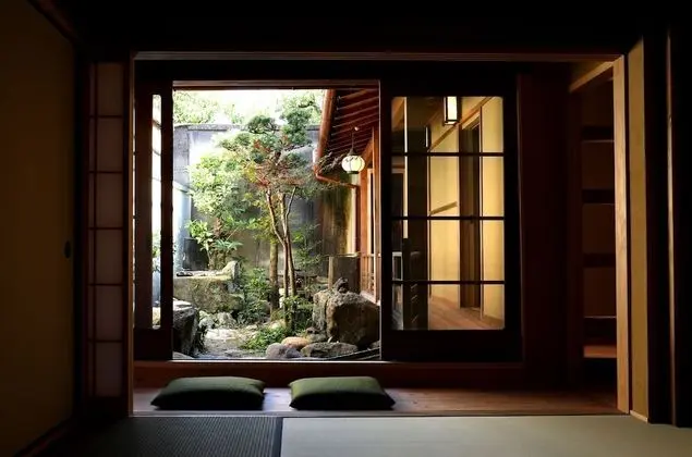Traditional Japanese Apartment TONARI
