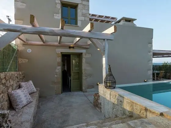 Traditional Stone Built Villa With Private Pool Near Tavern & the Beach - Havuz