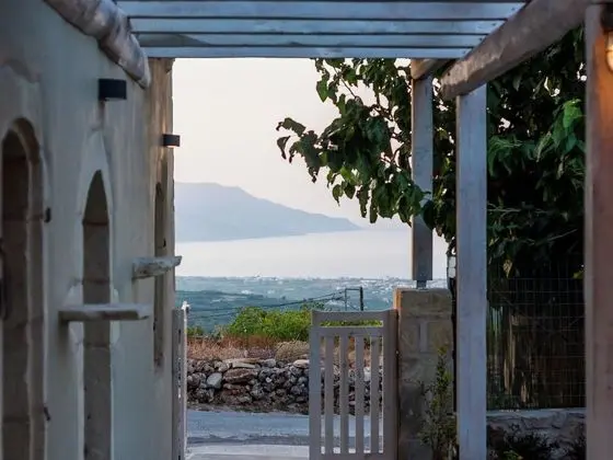 Traditional Stone Built Villa With Private Pool Near Tavern & the Beach - Öne Çıkan Resim