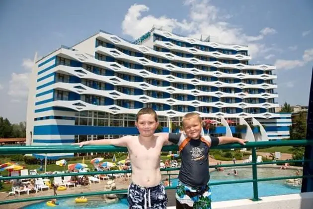 Trakia Plaza Hotel - Dış Mekan