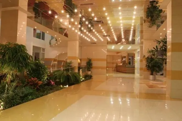 Trakia Plaza Hotel - Lobi