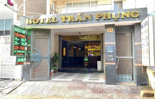 Tran Phung Hotel - Dış Mekan