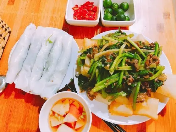 Trang An Ao Dai Homestay - Yerinde Yemek