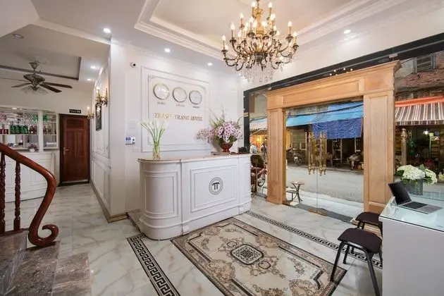 Trang Trang Premium Hotel - Lobi