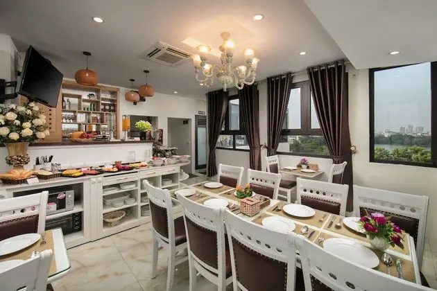 Trang Trang Premium Hotel - Yerinde Yemek