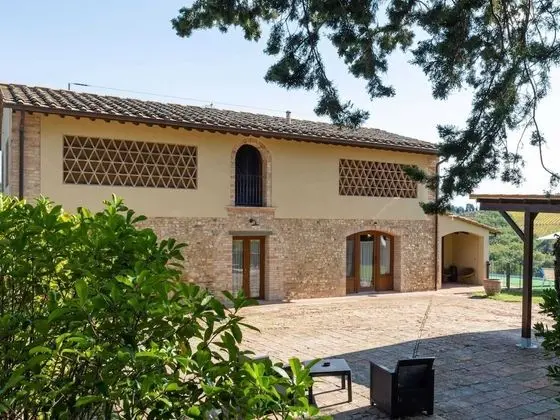 Tranquil Farmhouse in Montespertoli With Private Pool