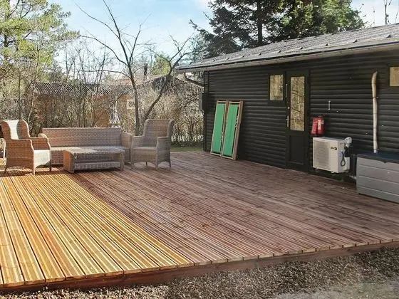 Tranquil Holiday Home in Hals near Beach