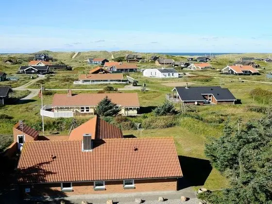 Tranquil Holiday Home in Harboøre With Indoor Pool