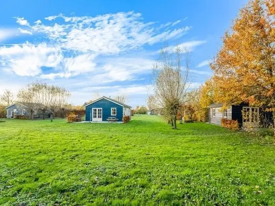 Tranquil Holiday Home in Lage Zwaluwe With Terrace