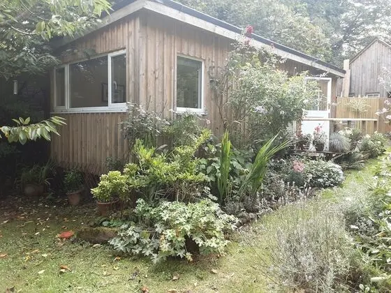 Tranquil Wood Cabin set in a Beautiful Orchard