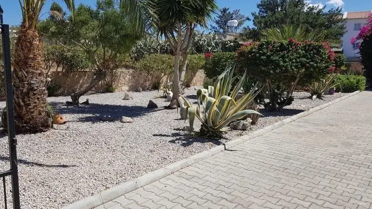 Tranquility is a Four Bedroom Villa in Girne - Dış Mekan