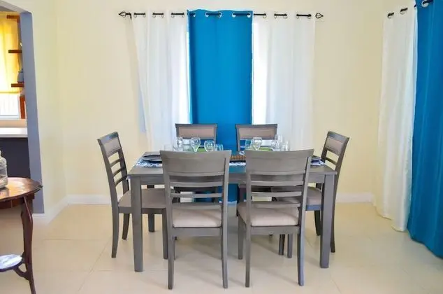 Tranquillity at The Palms - Yerinde Yemek