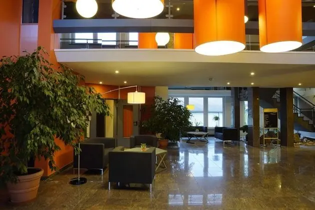Trans World Hotel Auefeld - Lobi