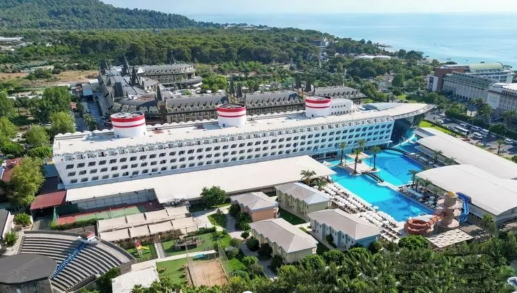 Transatlantik Hotel & Spa - Öne Çıkan Resim