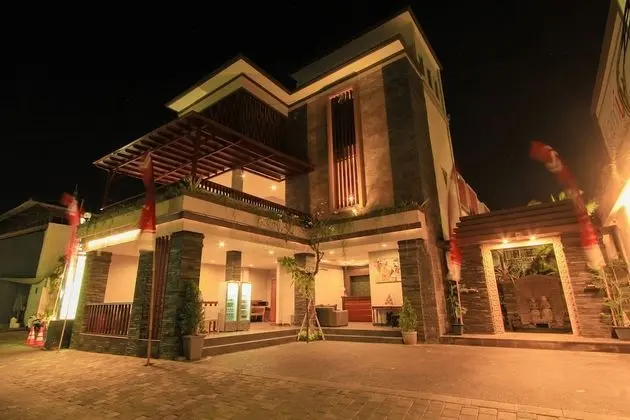Transera Kamini Legian - Dış Mekan