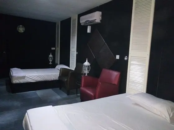 Transit Room KLIA - Residence Villa - Oda
