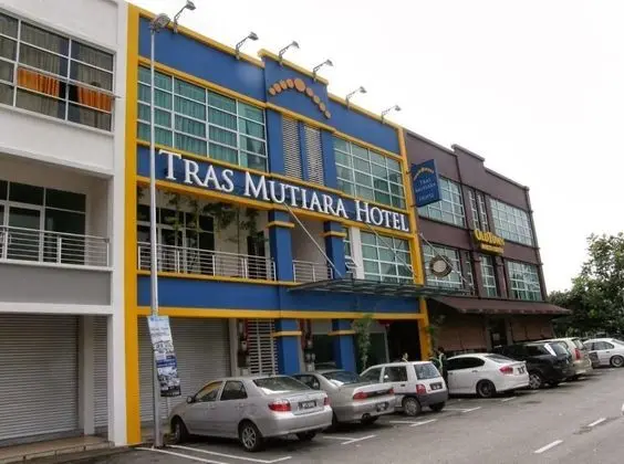 Tras Mutiara Hotel - Dış Mekan