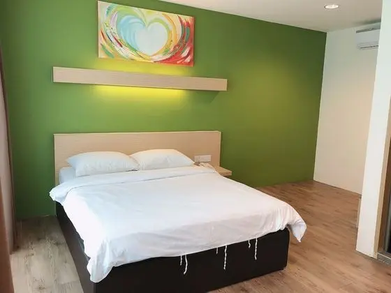 Tras Mutiara Hotel - Oda