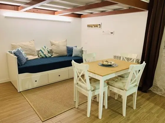 Trastevere Tourist Accommodation Stay in the Heart of Rome