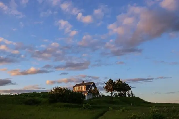 Traustholtshólmi - Yurt Experience on a Private Island
