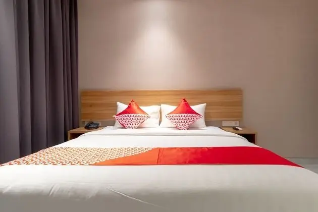 Travel Hub Hotel Kualanamu Airport - Oda