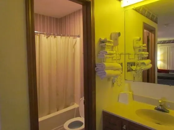 Travel Inn & Suites - Banyo Tipleri