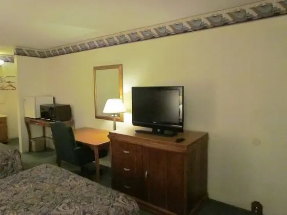 Travel Inn & Suites - Oda