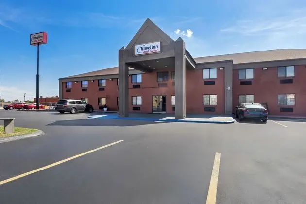 Travel Inn & Suites - Öne Çıkan Resim