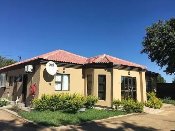 Travel Link Guest House - 1