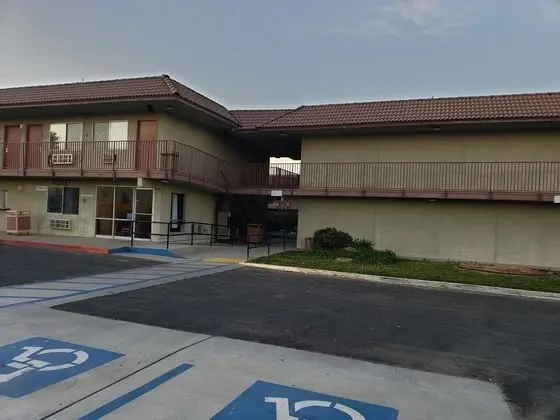 Travel Stay Coalinga - Dış Mekan