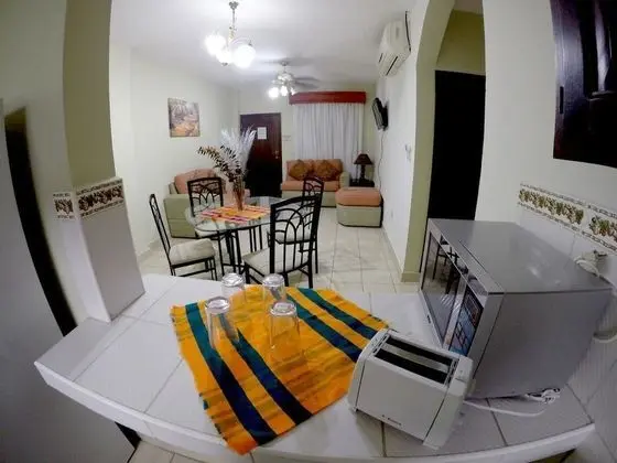 TRAVEL SUITES - Öne Çıkan Resim