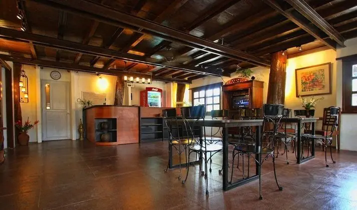 Travelbee Heritage Inn - Lobi