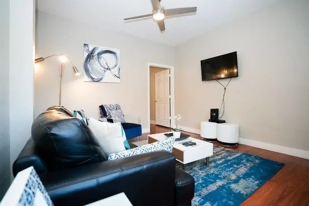 The Traveler's Corner Located on Larimer Street