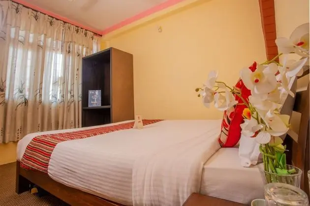 Traveler's Holiday Inn - Oda