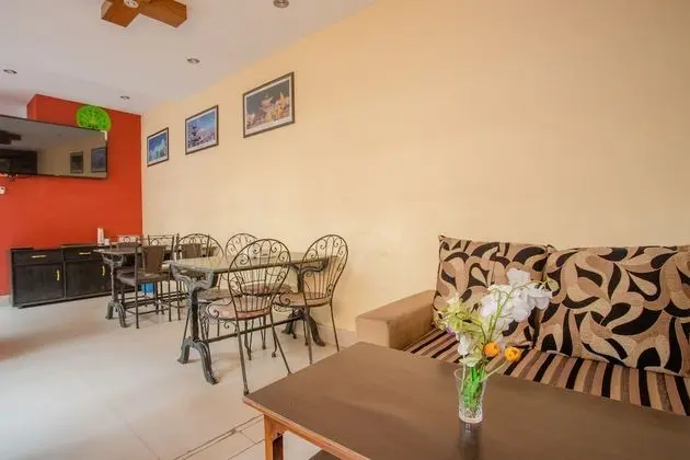 Traveler's Holiday Inn - Yerinde Yemek