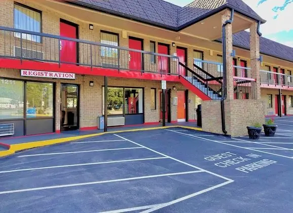 Travelers Inn - Öne Çıkan Resim