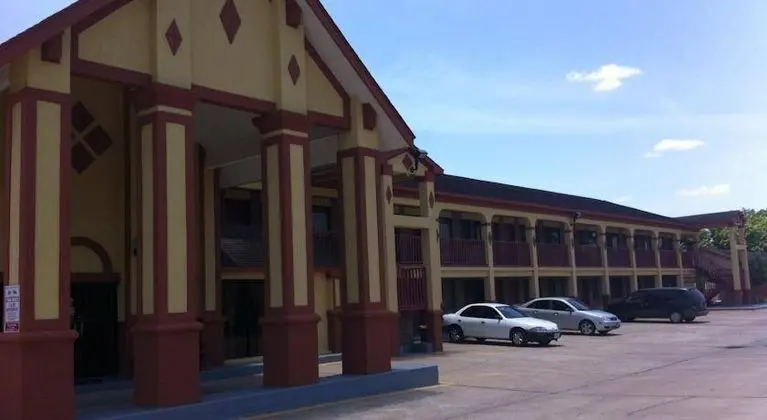 Travelers Inn - Genel