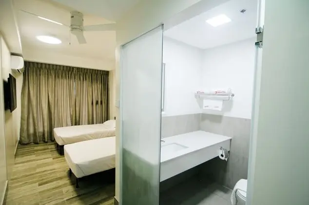 TRAVELITE EXPRESS HOTEL - Oda