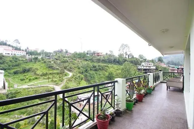 Hotel Traveller Inn
