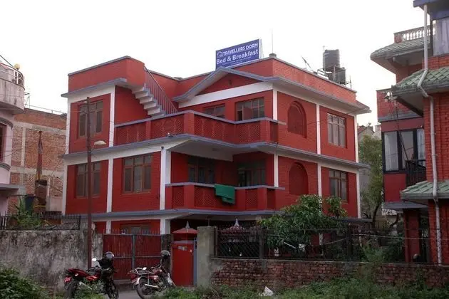 Travellers Dorm Bed & Breakfast