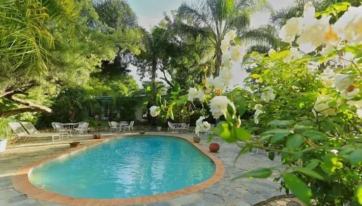 Travellers Guest House