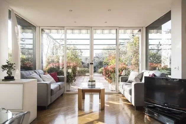 The Traveller's Terrace