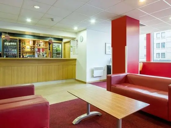 Travelodge Croydon Central - Yerinde Yemek