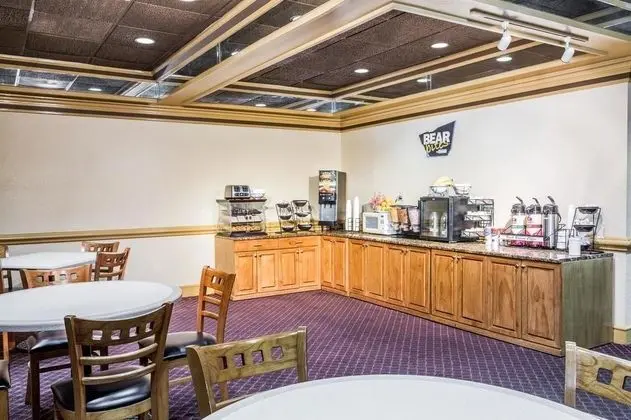 Travelodge Deltona