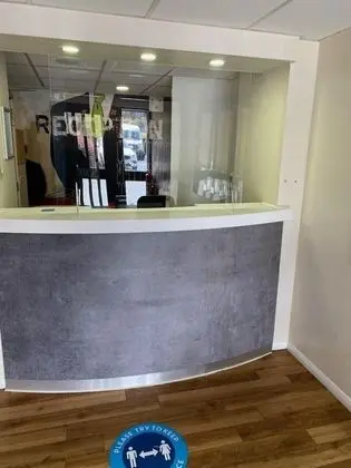 Travelodge Dundee - Lobi