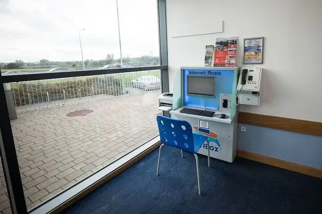 Travelodge Limerick Castletroy - Lobi