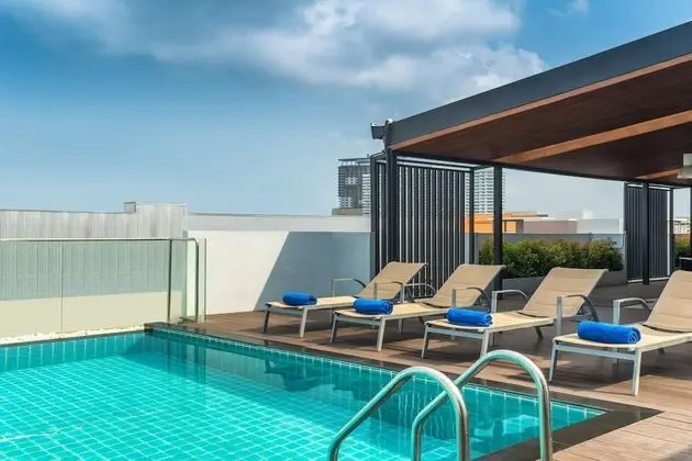 Travelodge Pattaya - Havuz